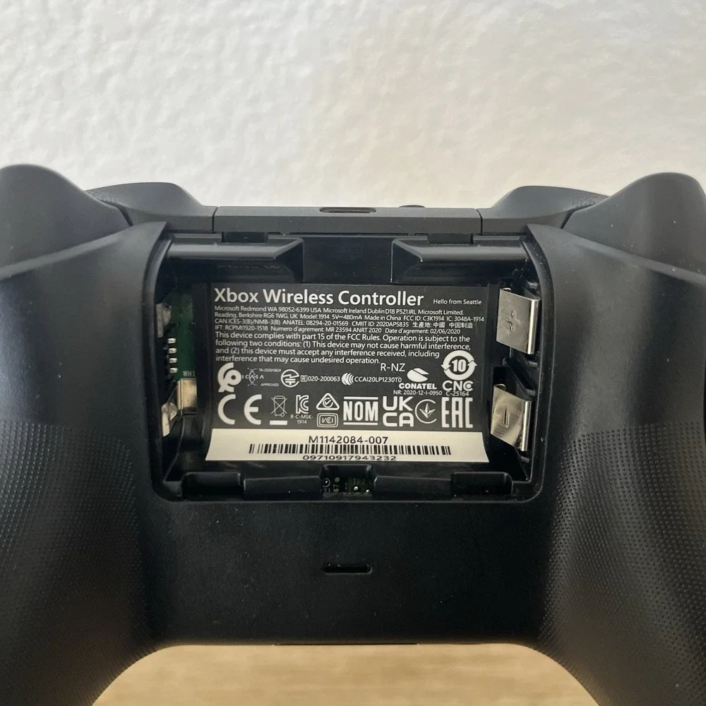 Microsoft Xbox Wireless Controller Black Tested Works Great OEM Genuine Pad